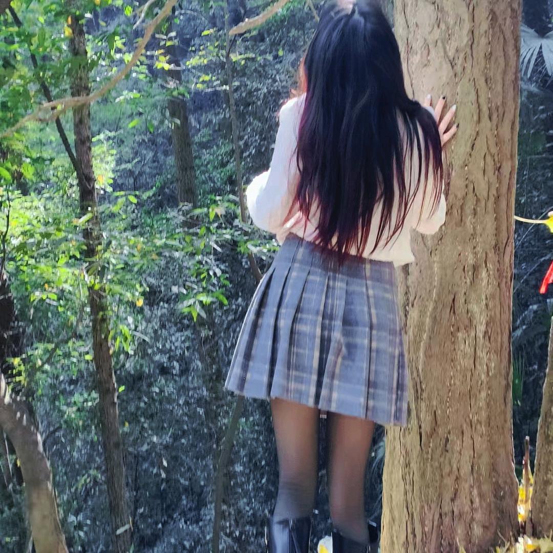 大邑步行街卖摇裤儿小胡