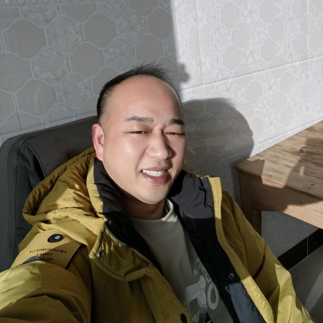 兴茂倾听