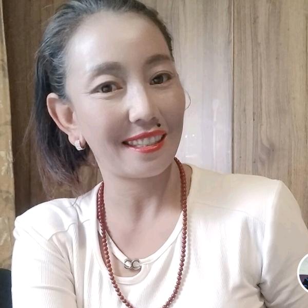 罗洋