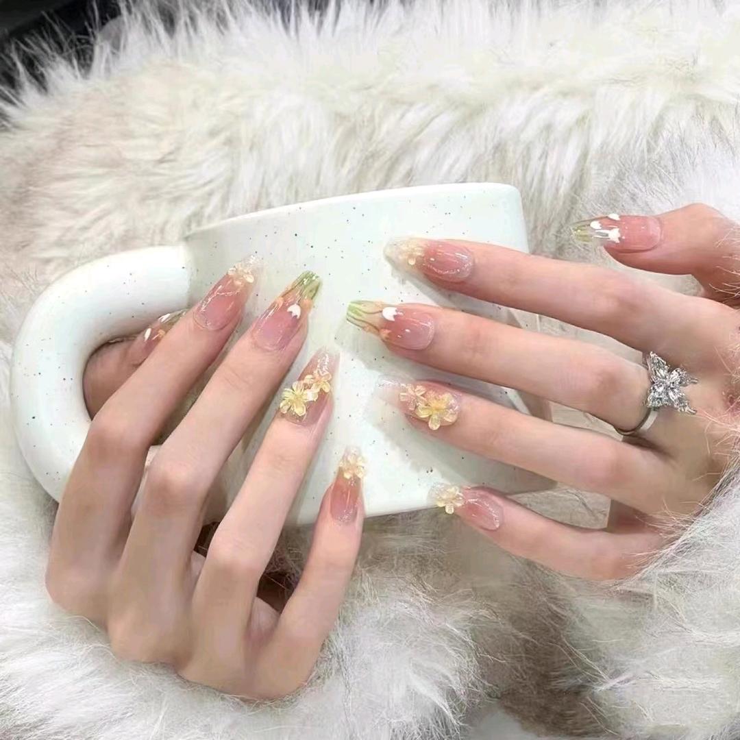 小白家纯手工穿戴甲