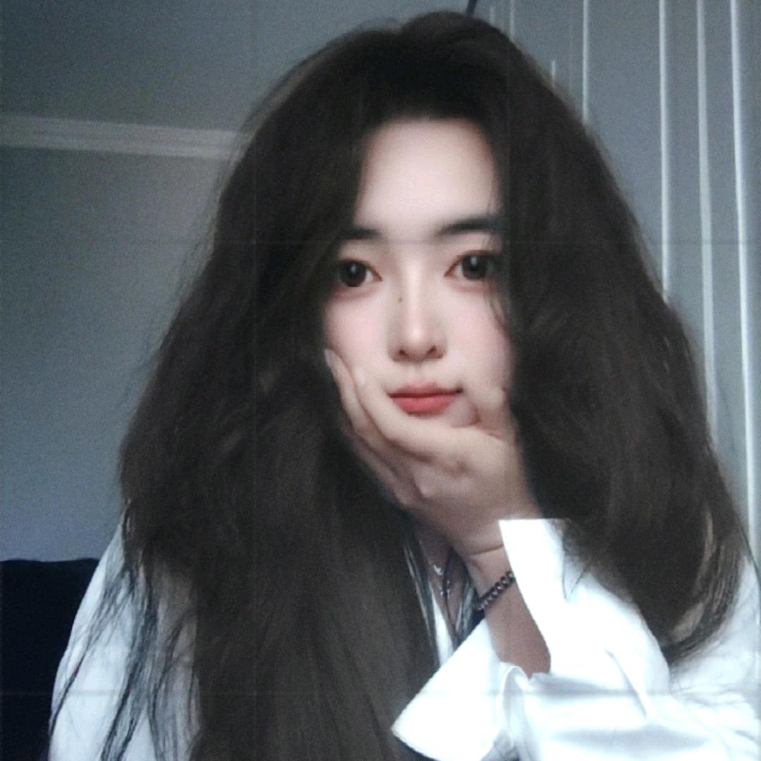 °