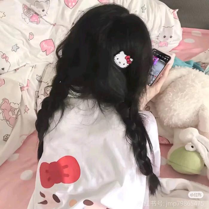 づ椰奶.^