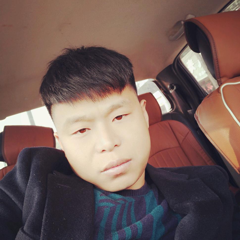 谢庄斗鸡养殖场