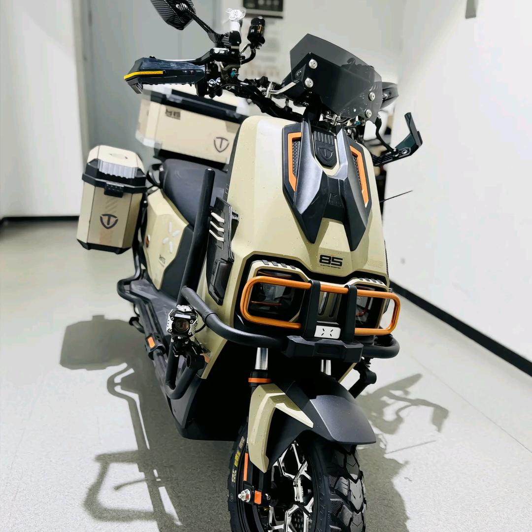 以前相信爱，现在相信钱