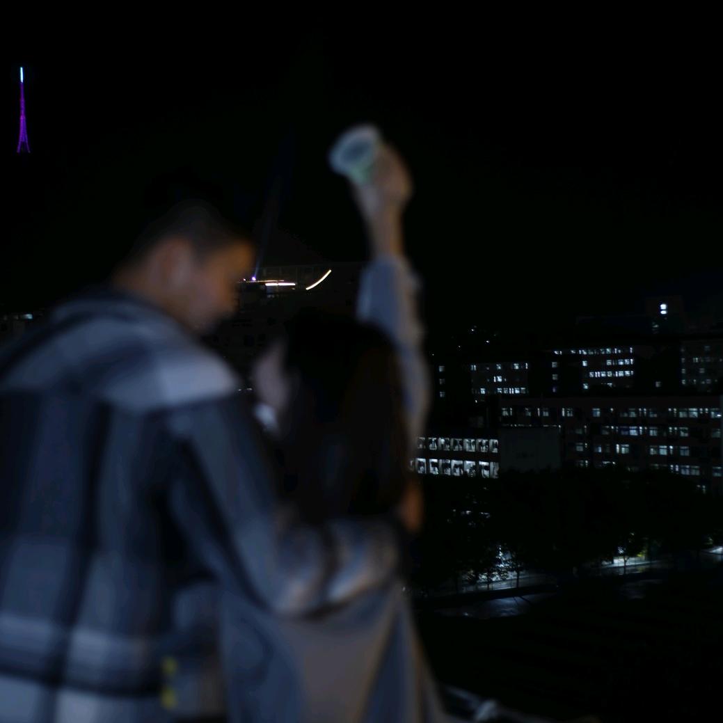 努力让芊芊幸福呀