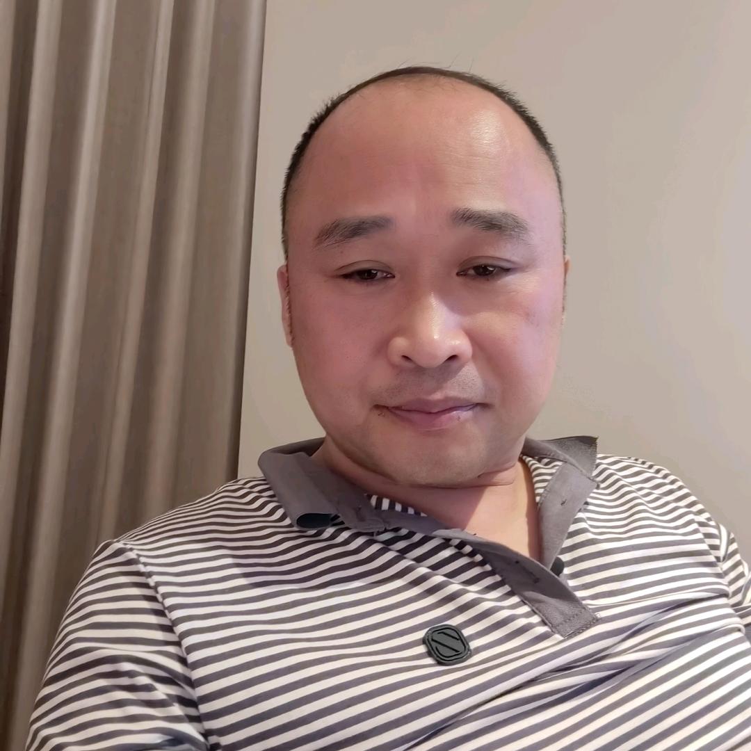 皇兄，来了