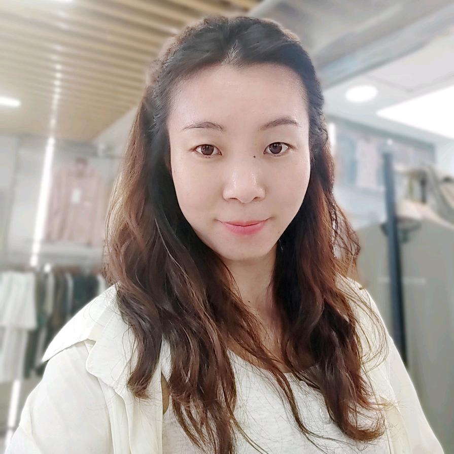 燕子穿搭优选店