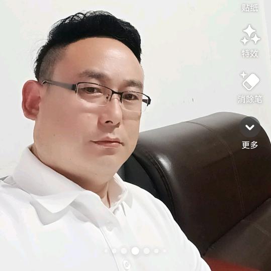 乃歌 看房