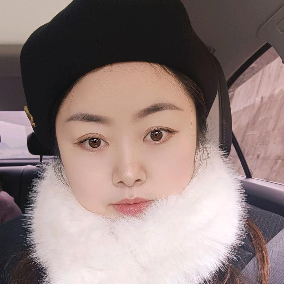 杜子有点饿