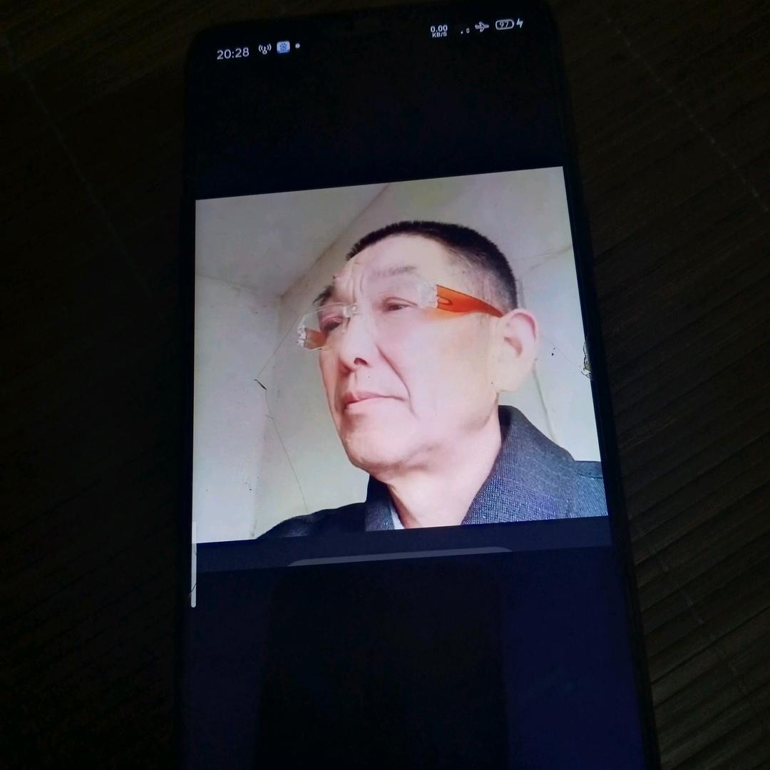 万水千山总是情，点个关注行不行