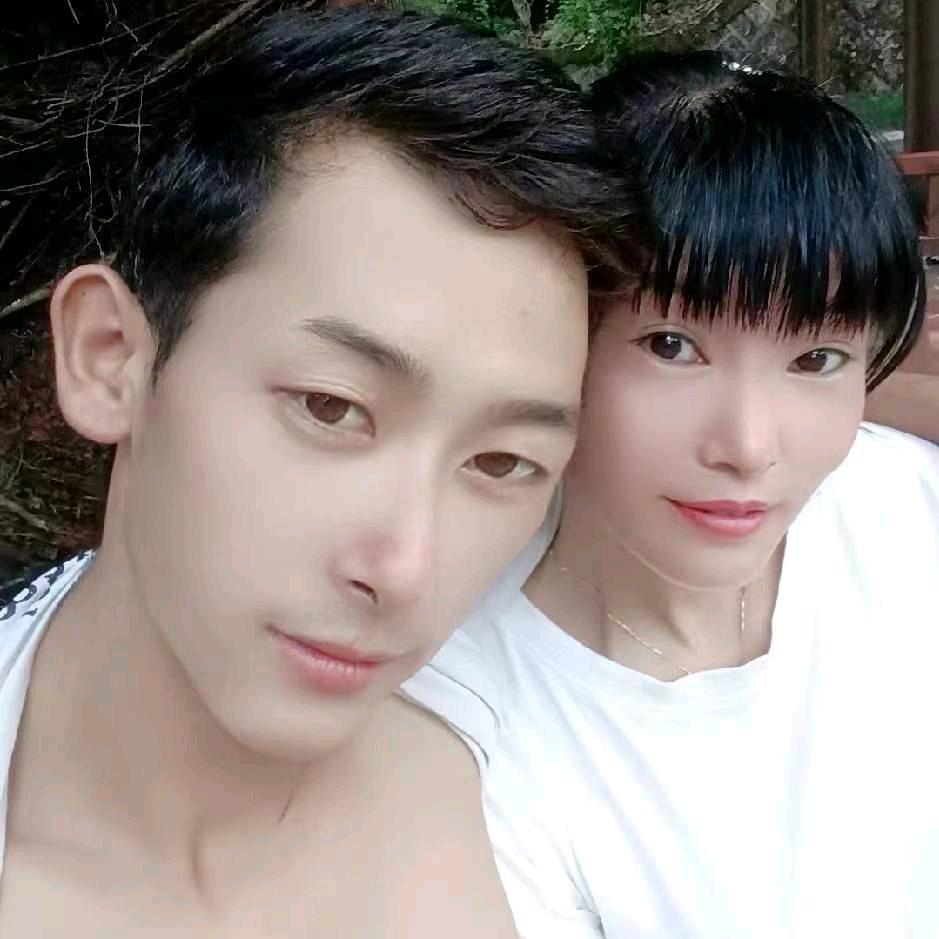 𝓕.一文