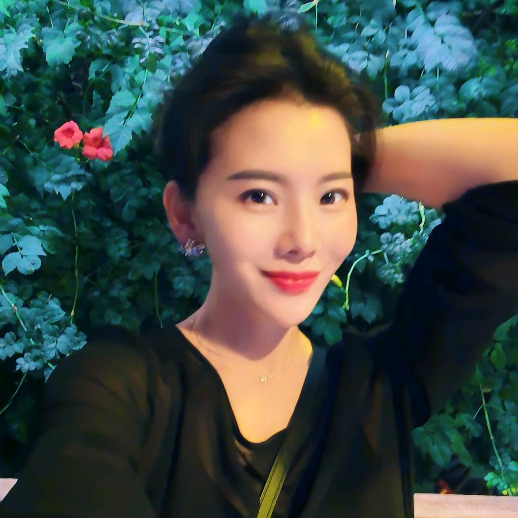 胭  脂💕