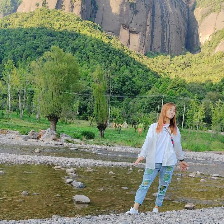 ℤ𝕙𝕒𝕟𝕘  张🐍