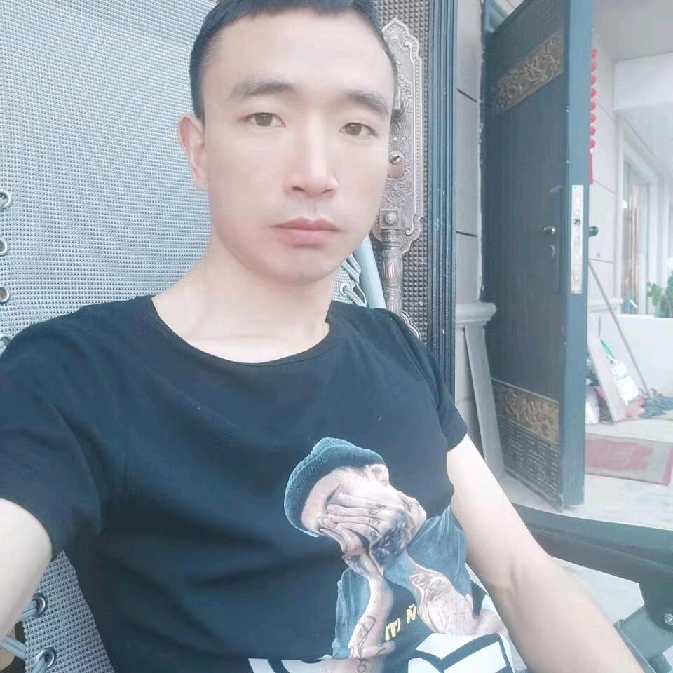 谁陪我闯荡