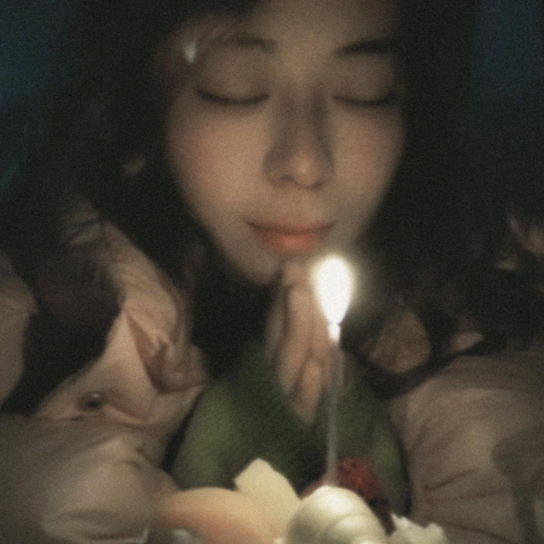 李夭夭  天蝎座