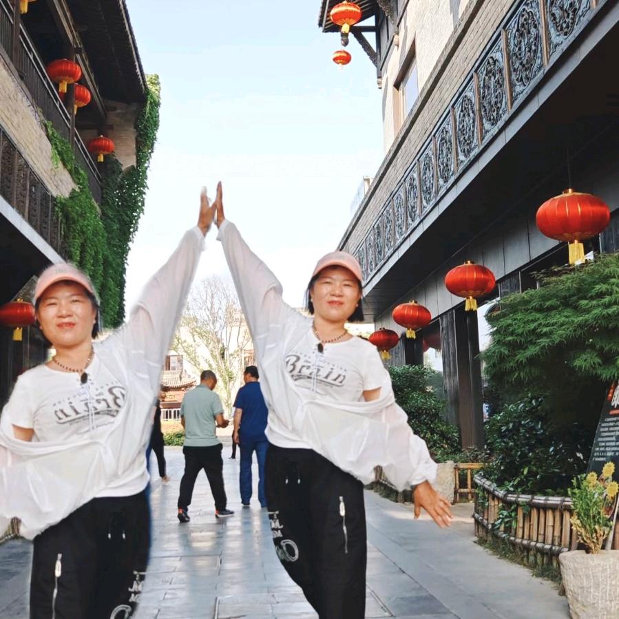 枝枝姐（拒绝私聊）