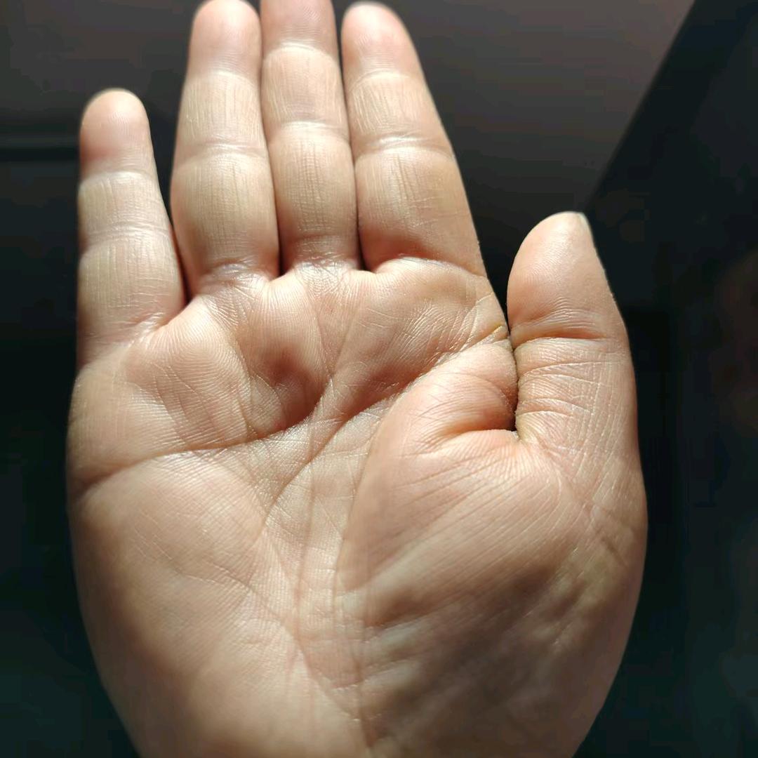 朱老师，手相。婚姻