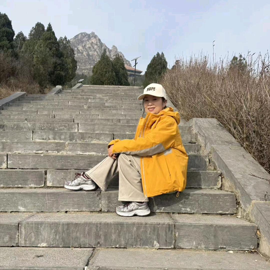 爱跳舞的聪聪🌸