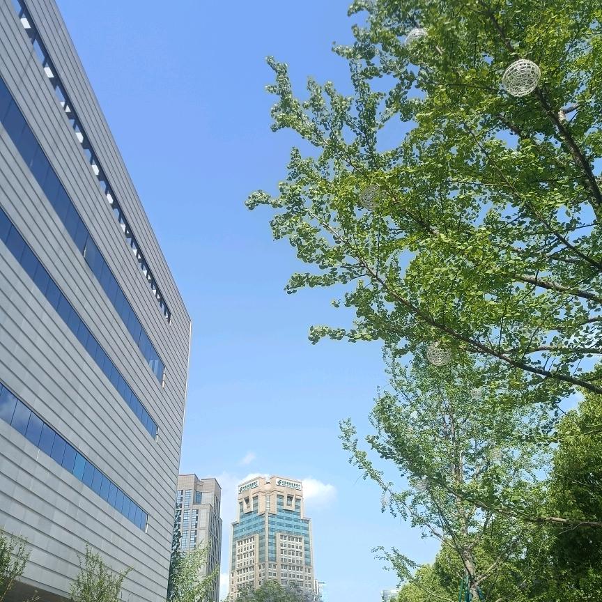 源鼎汇达商贸部