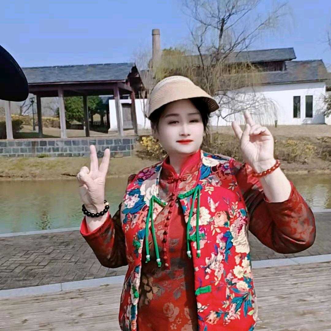 东新一枝花丁老师