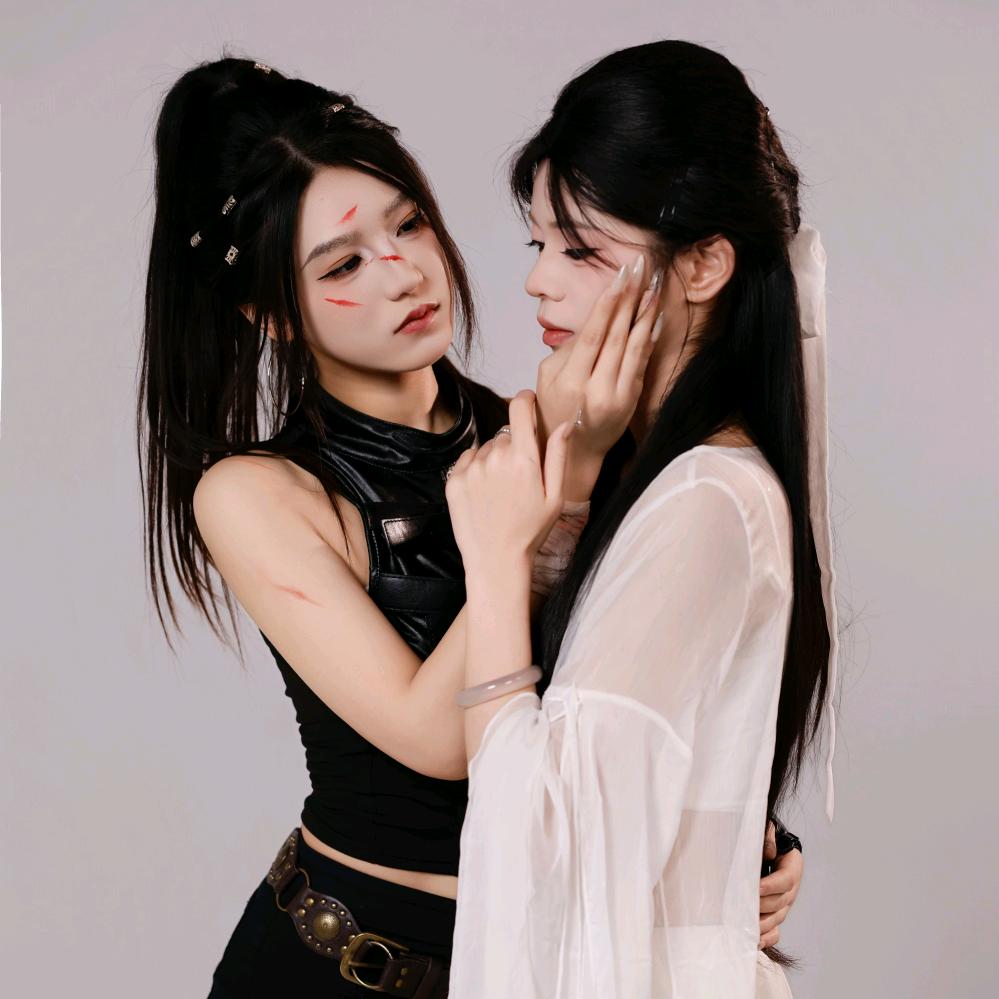 Aura-12