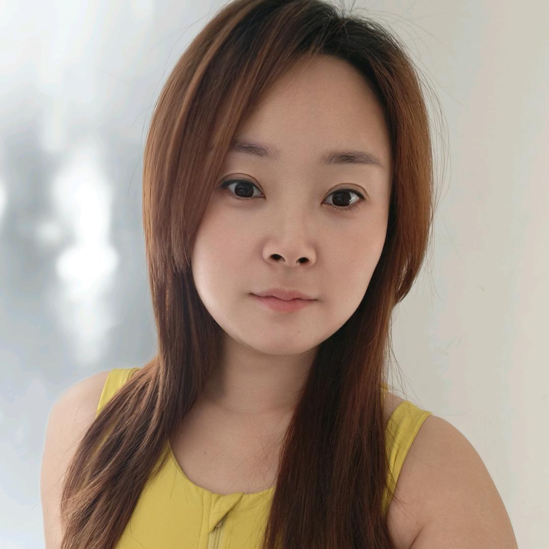 @张婷