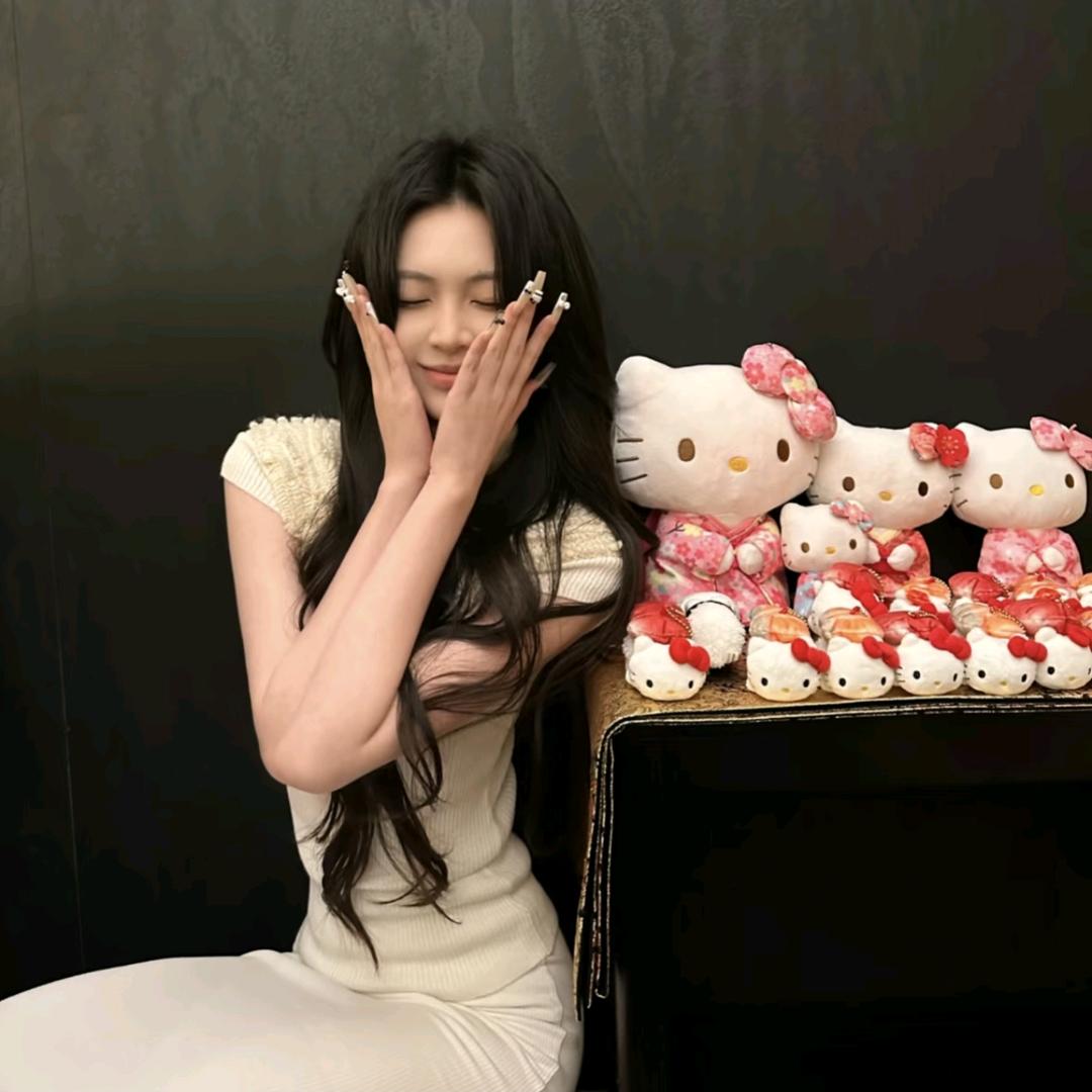 𝗞𝗶𝘁𝘁𝘆𝗹𝗶𝗶𝗼🍧