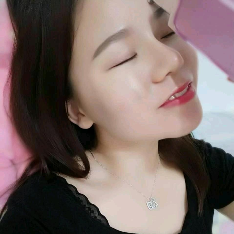 知知