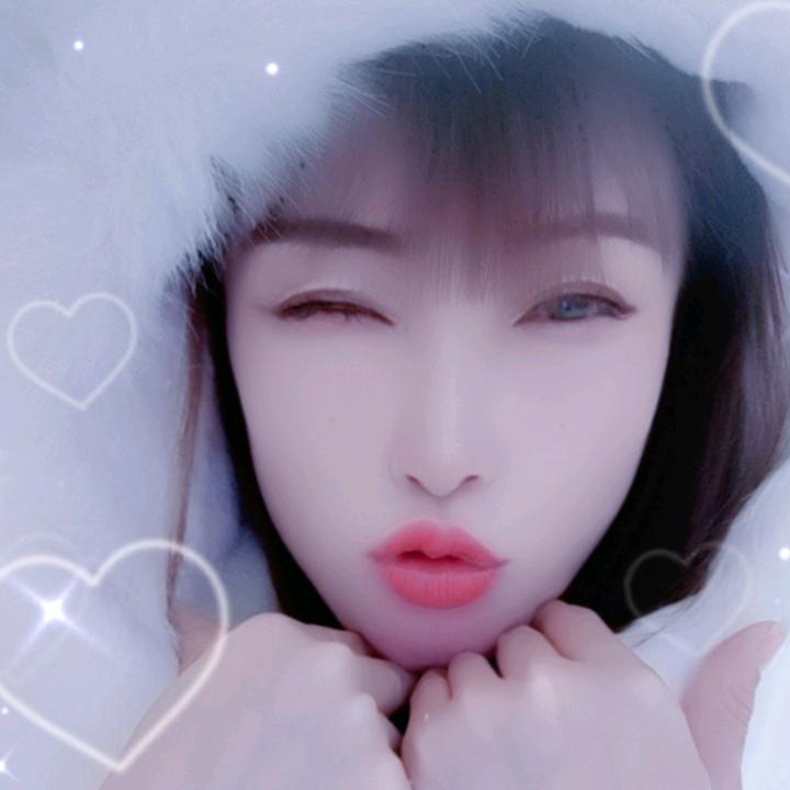 ృ༊🌹小馨宝儿💋༘⋆༉