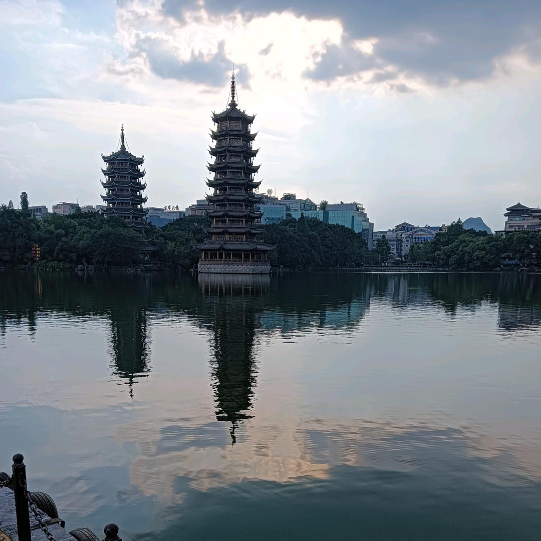 骑着蜗牛看世界