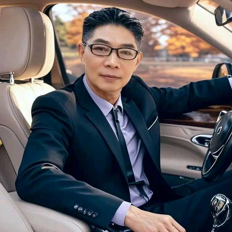 皇家优品《帅大叔》