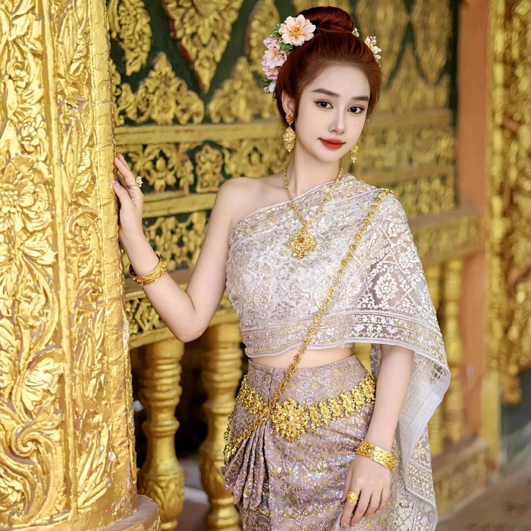 ກີ້ສາວນະຄອນຫຼວງ🇱🇦.