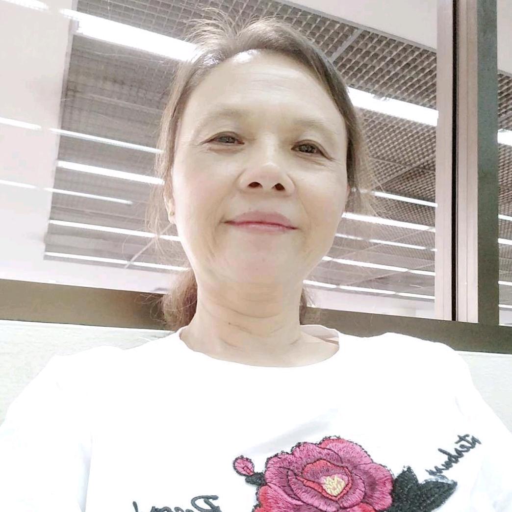 玲  珑