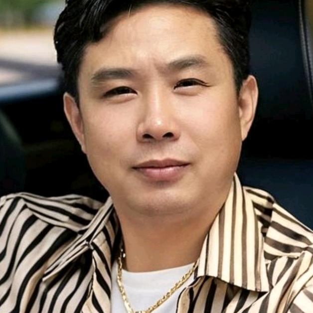 佛山融轩仿古门窗