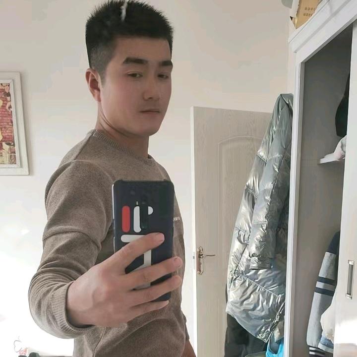 巍然不动