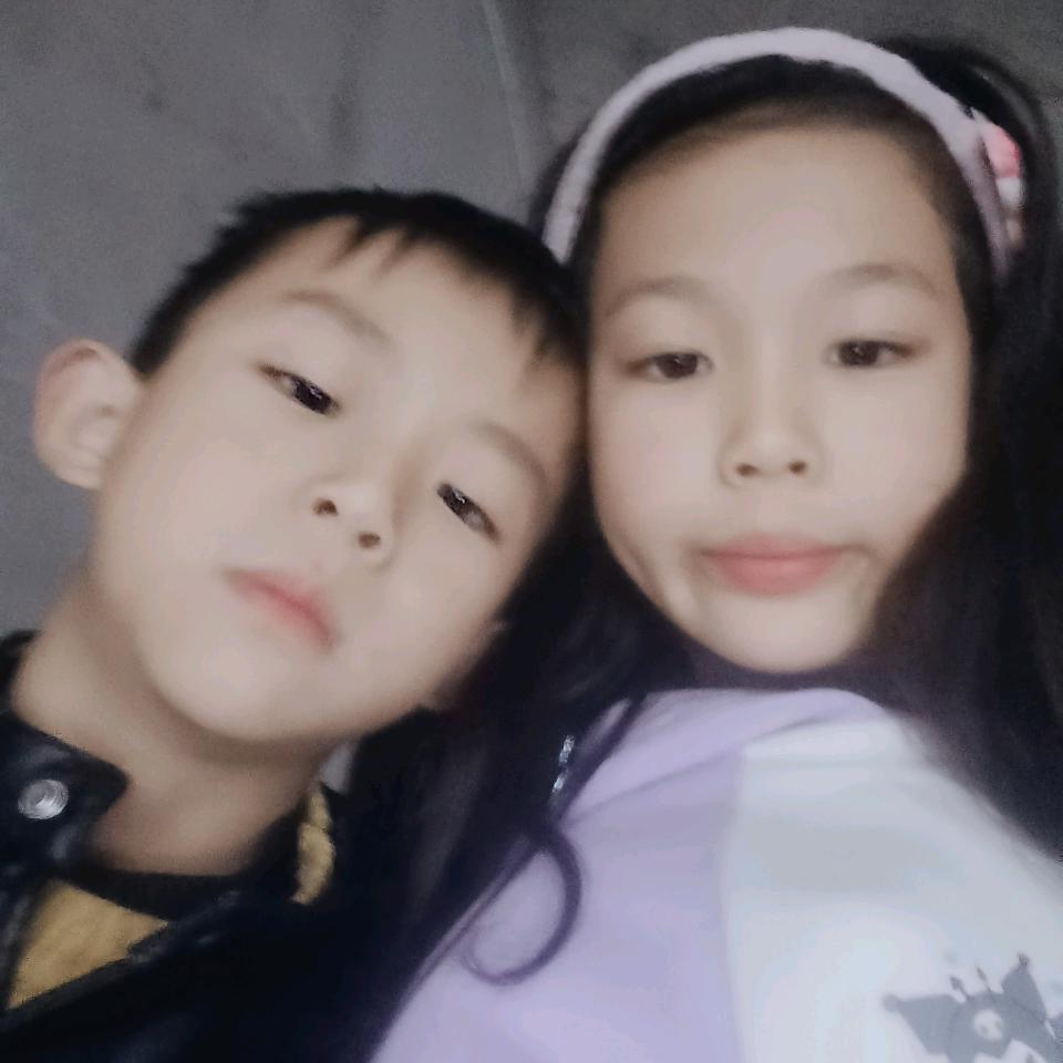 开开心心一家人