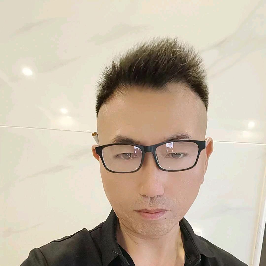 负责逗你笑