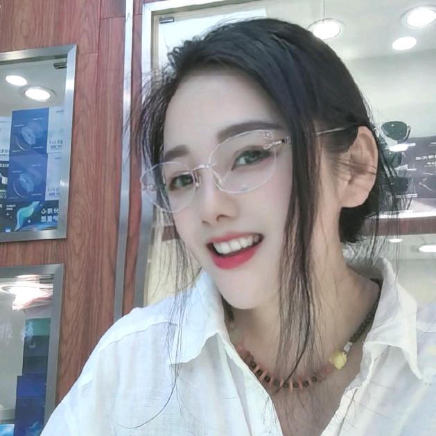 眼镜刘姐