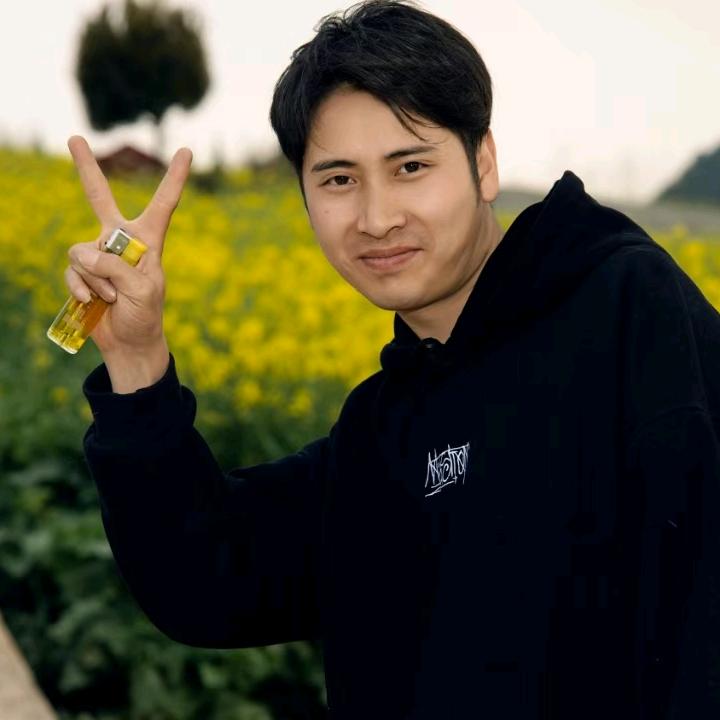 没故事的吴彦祖