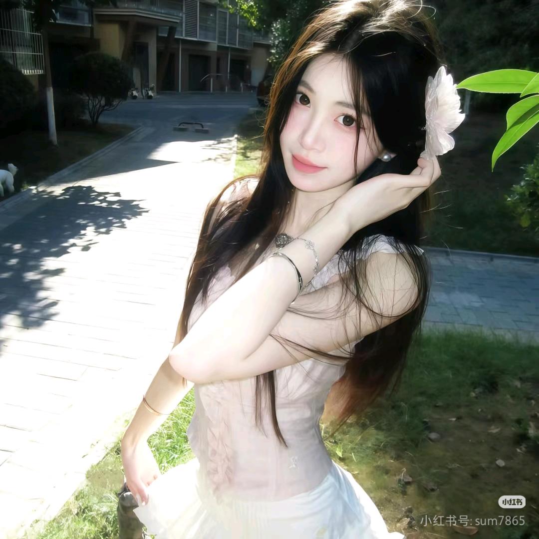 成思彤