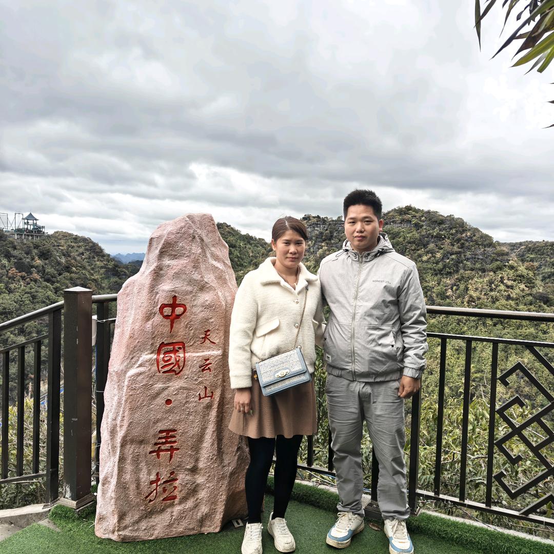 小小包（布布）