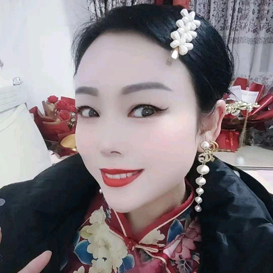 苹果玲玲