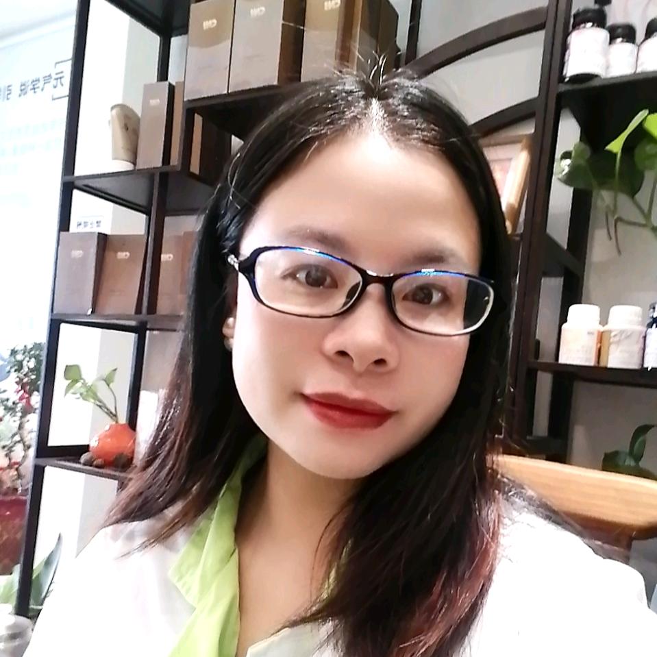 月月的元气生活🌹