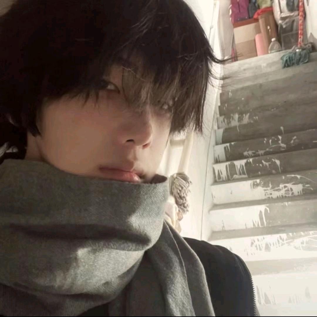 挺想开心一点