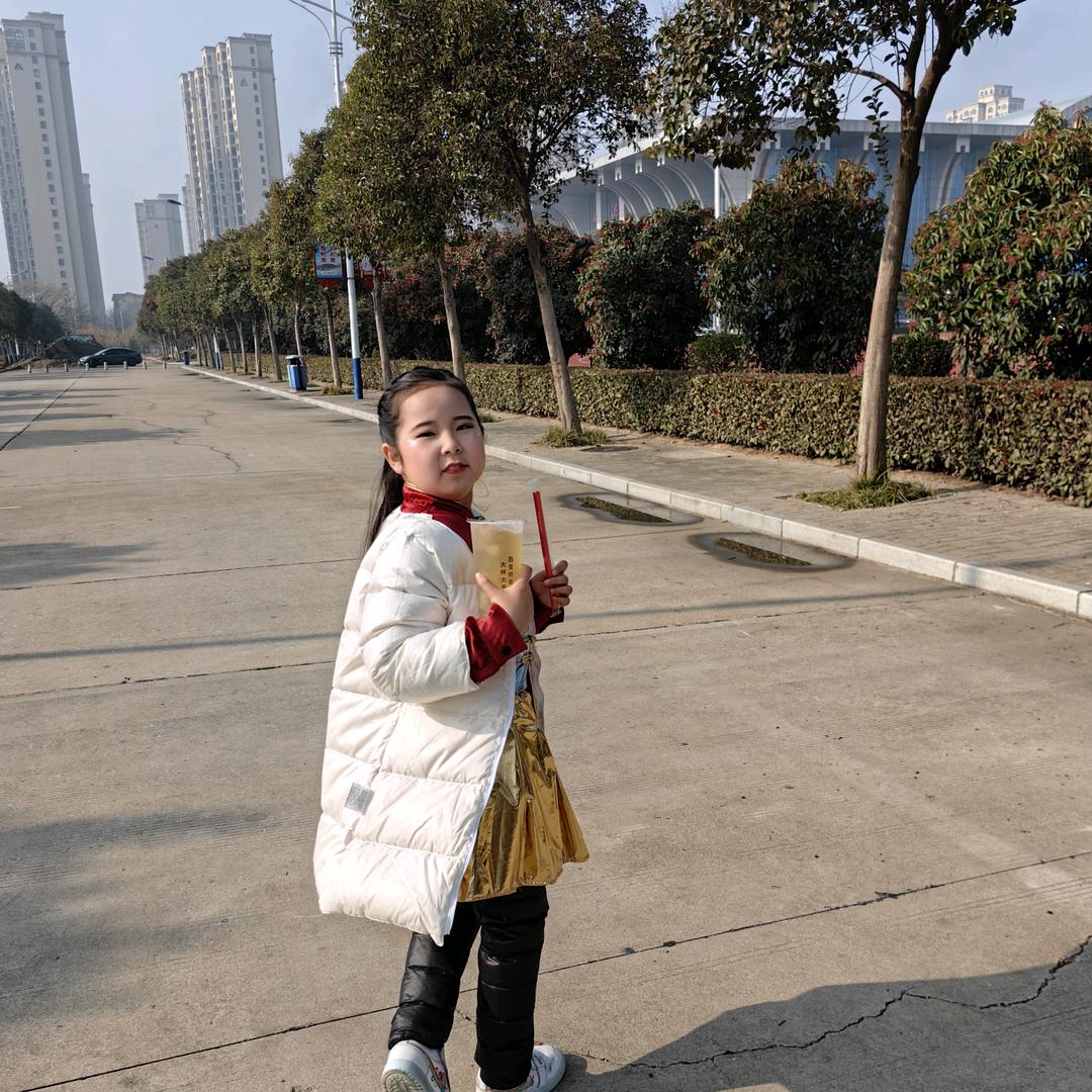 李思丹妮