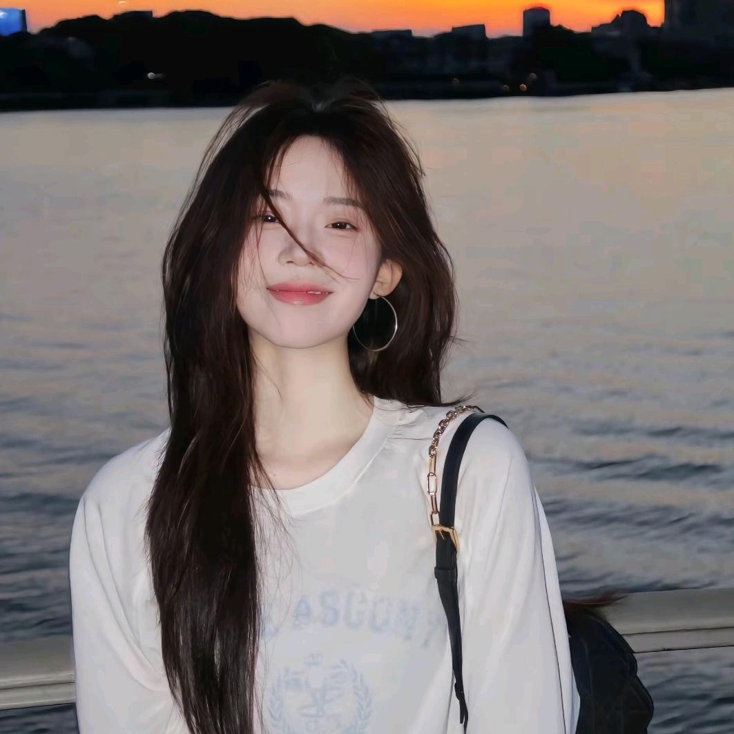 一吃脸就圆ᯅ̈！！