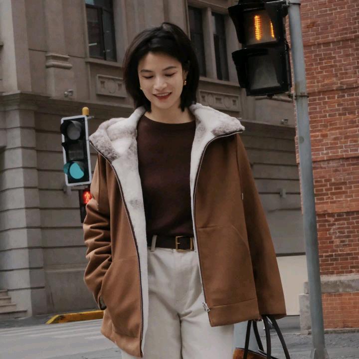 阿董小姐的小助理