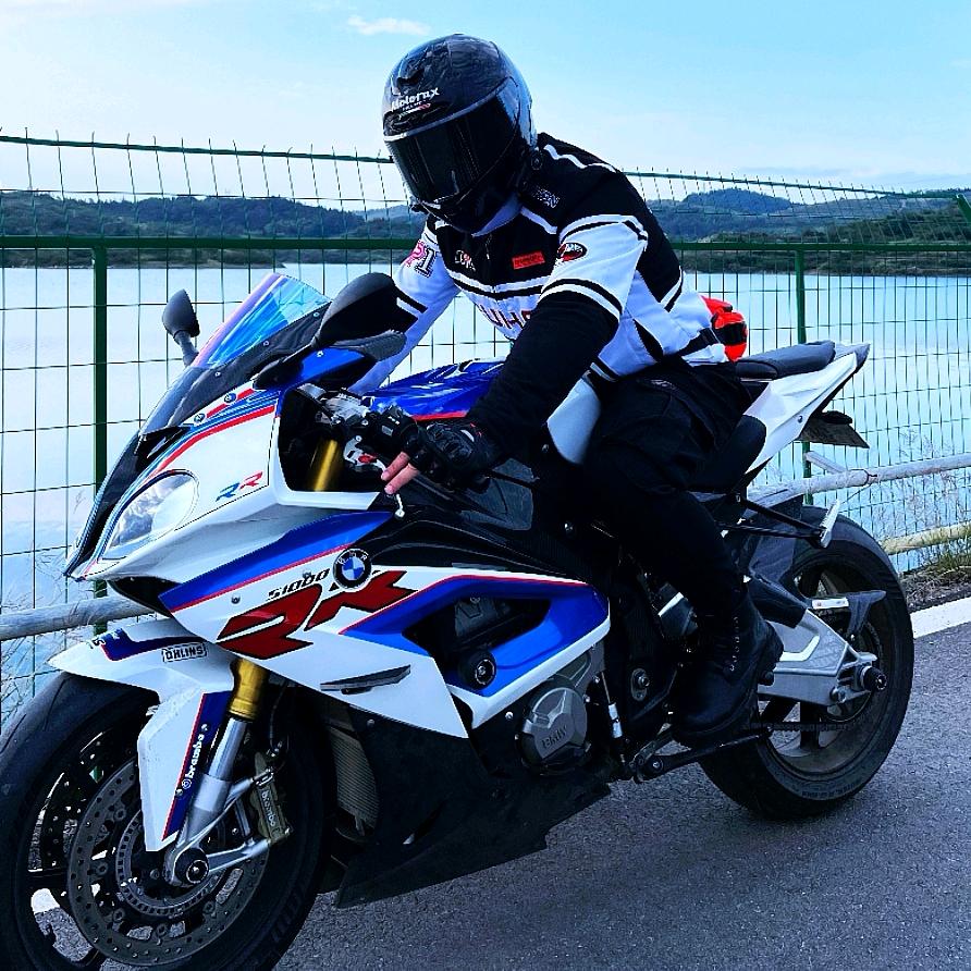 L星少🏍（摩旅中国🇨🇳）