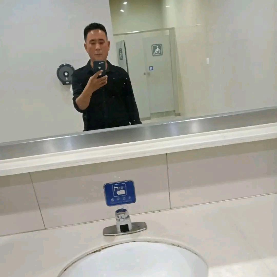 香酥鸡锁骨，啃着玩，味道好极了