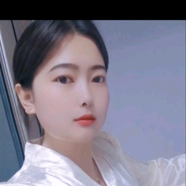 越努力越幸运(｡･㉨･｡)ﾉ♡